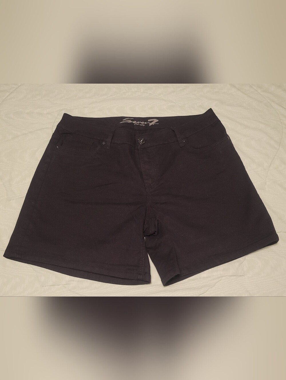Seven7 Women’s Black Shorts